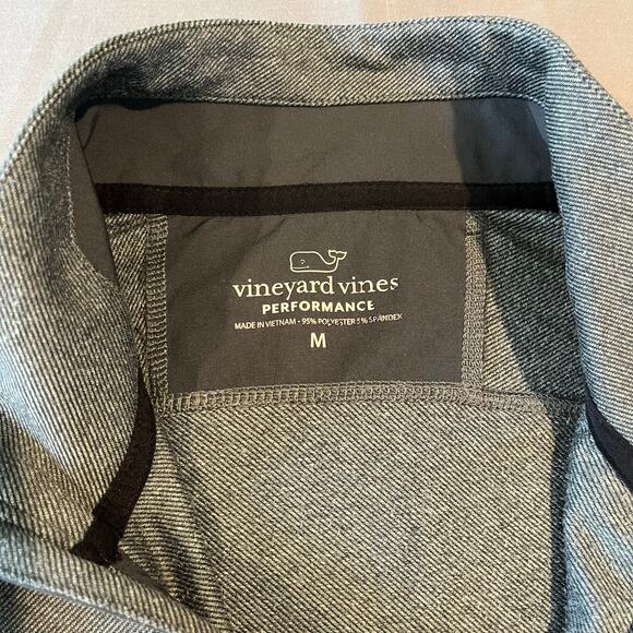 Vineyard Vines Performance 1/4 Zip - Gray Pullover - Men's Size M - Picture 3 of 11